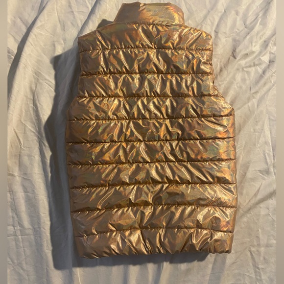 Mountain Warehouse water resistant vest, size 7-8 years - Picture 5 of 5